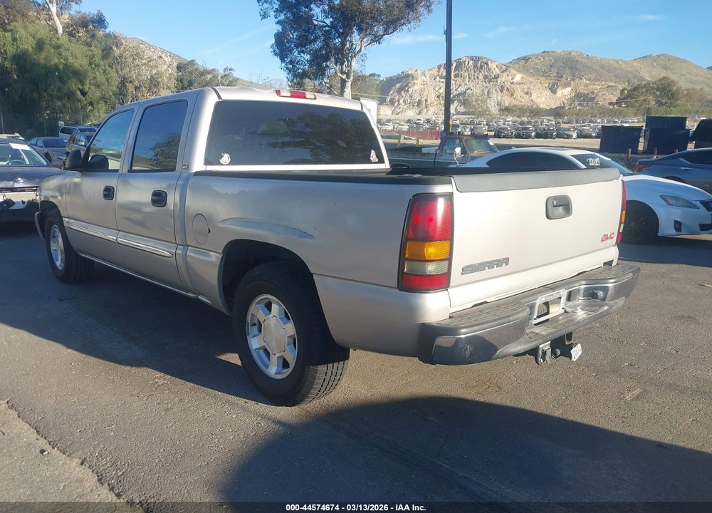 2005 GMC SIERRA 1500 SLT VIN: 2GTEC13T351114739
