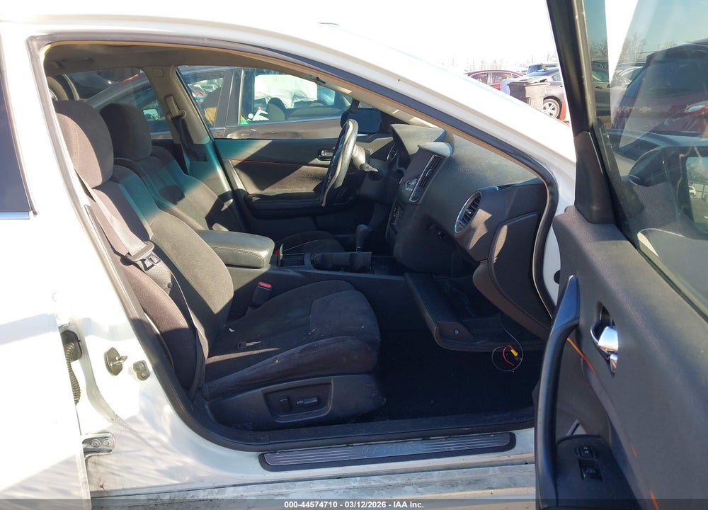 2014 NISSAN MAXIMA 3.5 S/3.5 SV VIN: 1N4AA5APXEC460787