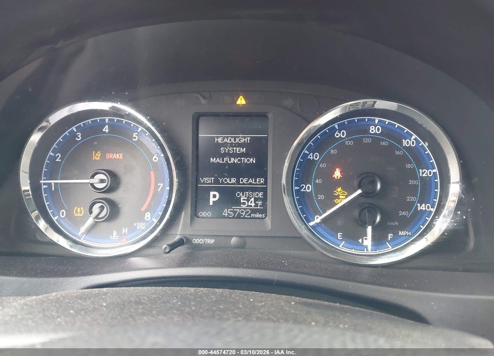 2017 TOYOTA COROLLA L VIN: 5YFBURHE4HP717777