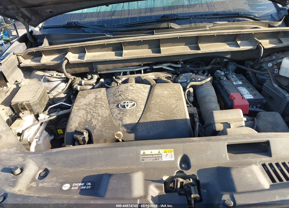 2022 TOYOTA HIGHLANDER XLE VIN: 5TDGZRAH3NS091511