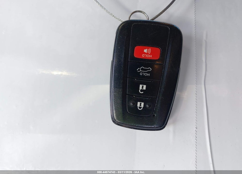 2022 TOYOTA HIGHLANDER XLE VIN: 5TDGZRAH3NS091511