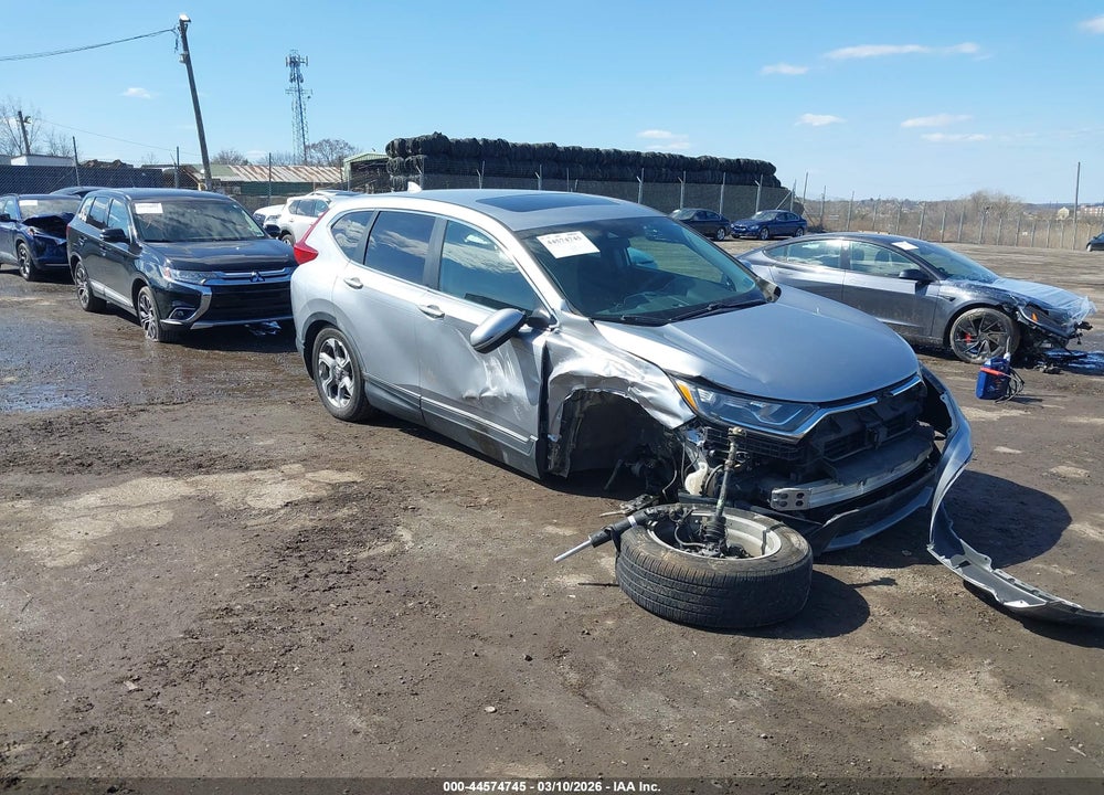 2018 HONDA CR-V EX VIN: 7FARW1H55JE042750