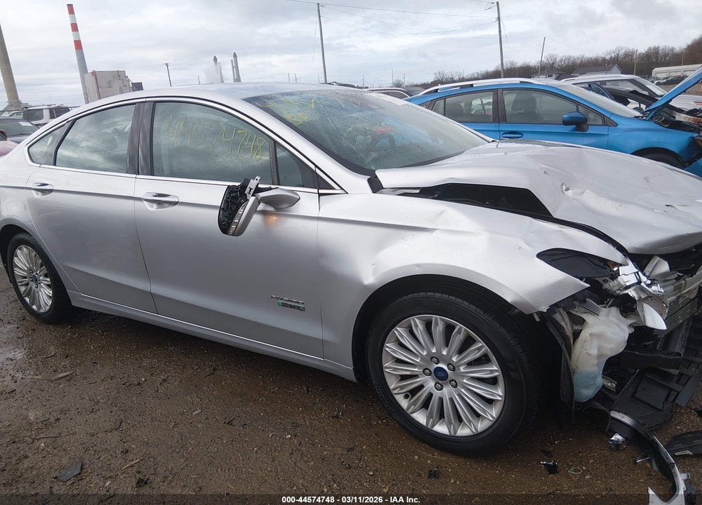 2014 FORD FUSION ENERGI TITANIUM VIN: 3FA6P0SU7ER230945