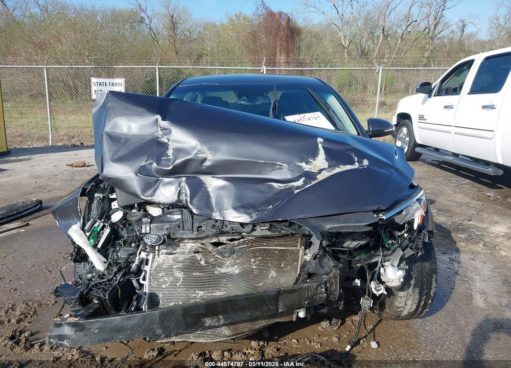 2019 KIA OPTIMA S VIN: 5XXGT4L36KG318726