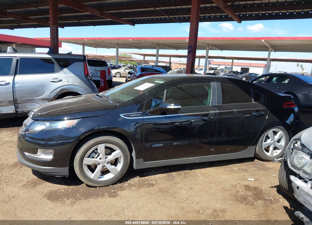2015 CHEVROLET VOLT VIN: 1G1RB6E40FU109844