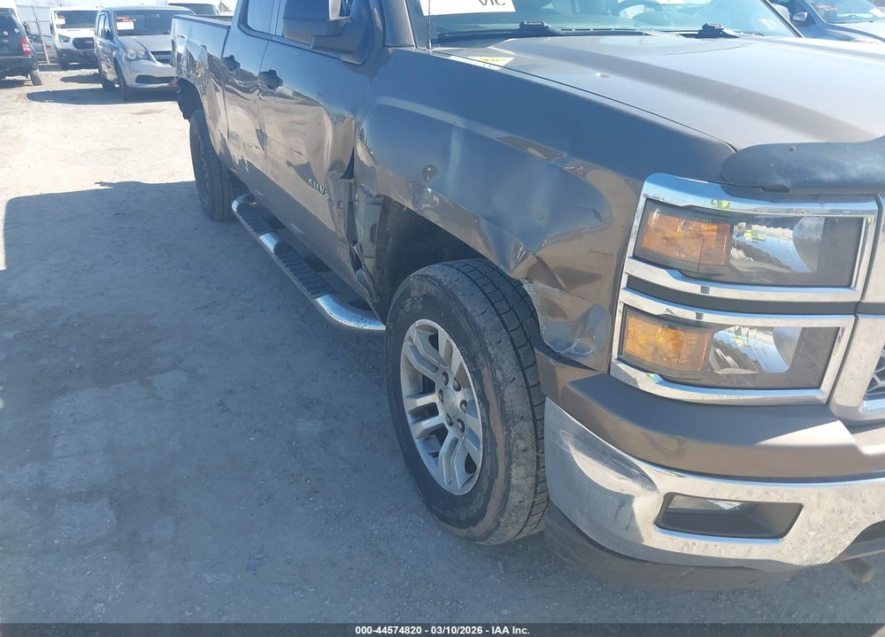 2014 CHEVROLET SILVERADO 1500 1LT VIN: 1GCVKREC4EZ412898