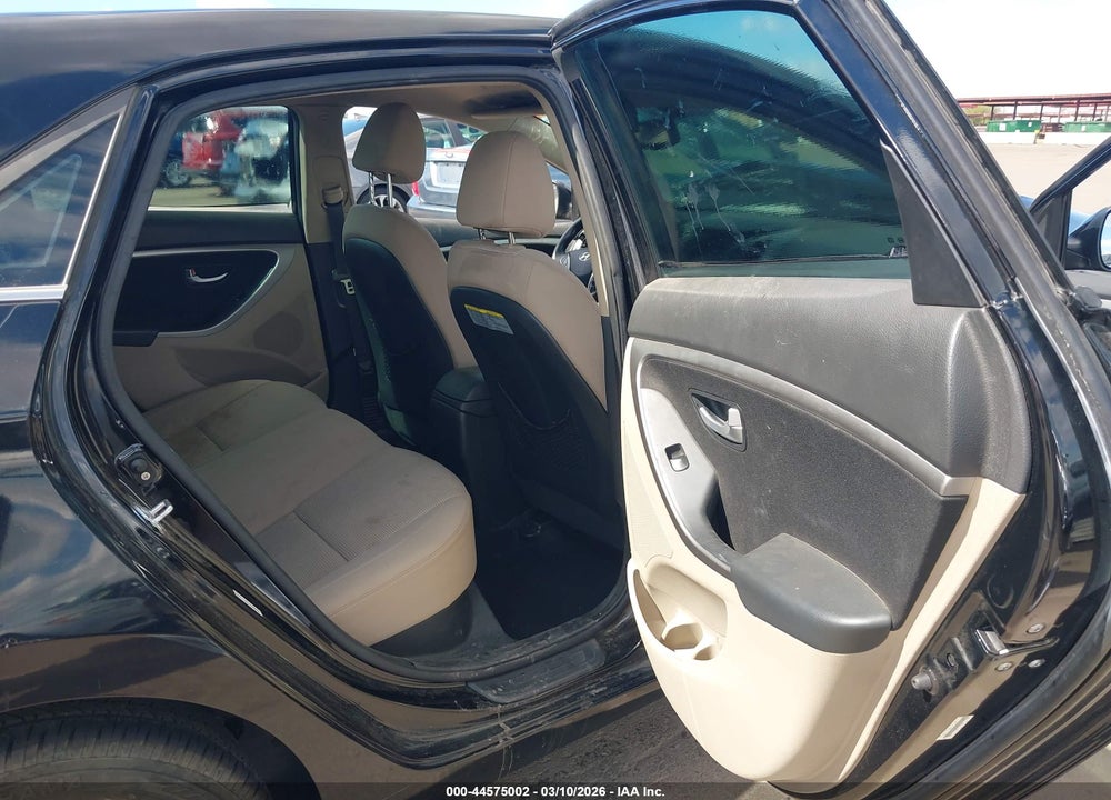 2013 HYUNDAI ELANTRA GT VIN: KMHD35LE6DU079309