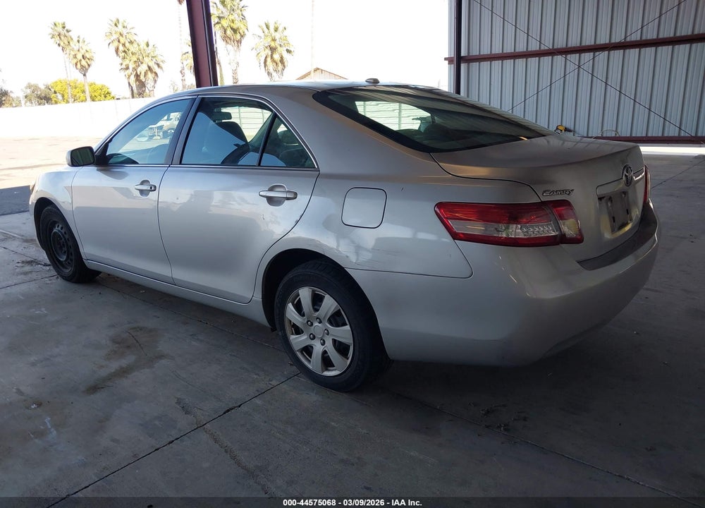 2011 TOYOTA CAMRY LE VIN: 4T1BF3EK0BU713023