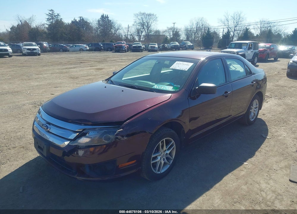 2011 FORD FUSION S VIN: 3FAHP0GA8BR152498