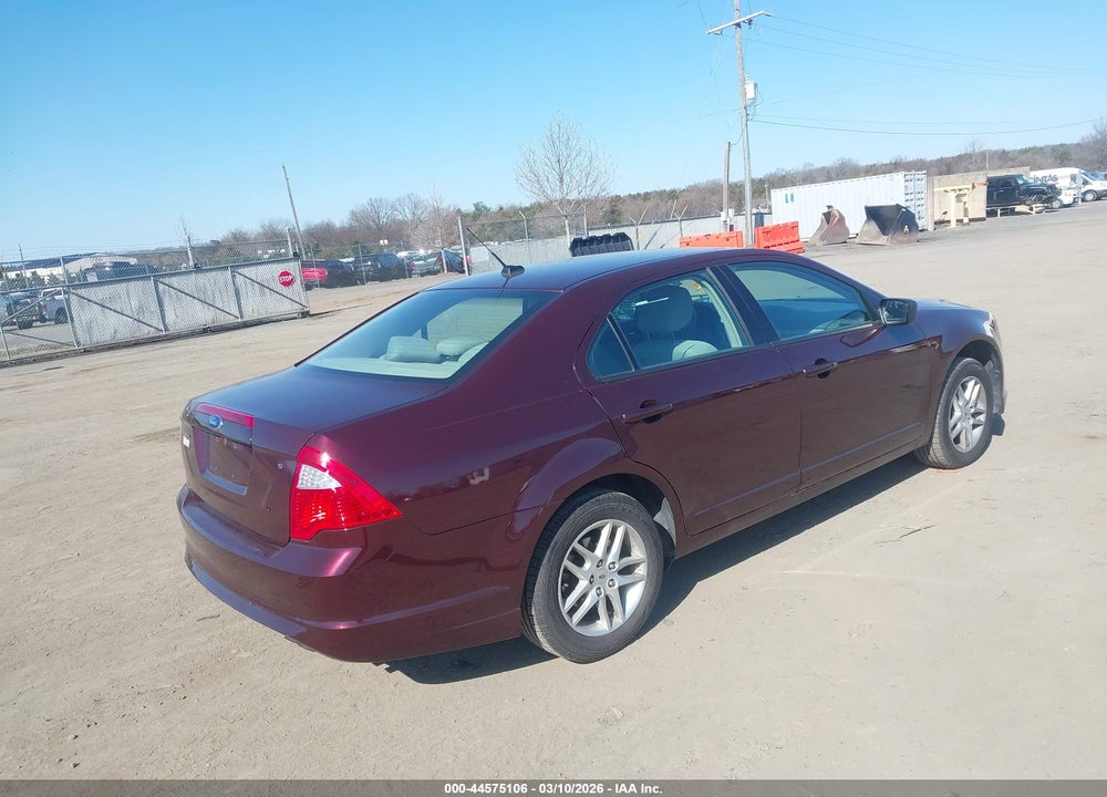 2011 FORD FUSION S VIN: 3FAHP0GA8BR152498