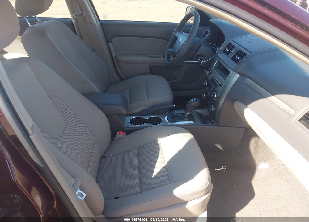 2011 FORD FUSION S VIN: 3FAHP0GA8BR152498