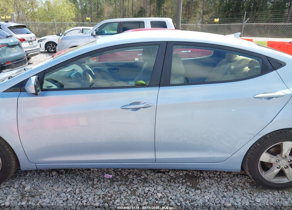 2011 HYUNDAI ELANTRA GLS (ULSAN PLANT) VIN: KMHDH4AE0BU126166