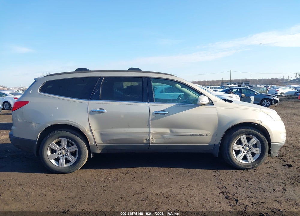 2009 CHEVROLET TRAVERSE LT VIN: 1GNER23DX9S163267