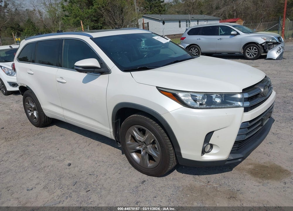 2018 TOYOTA HIGHLANDER LIMITED PLATINUM VIN: 5TDDZRFH9JS909071