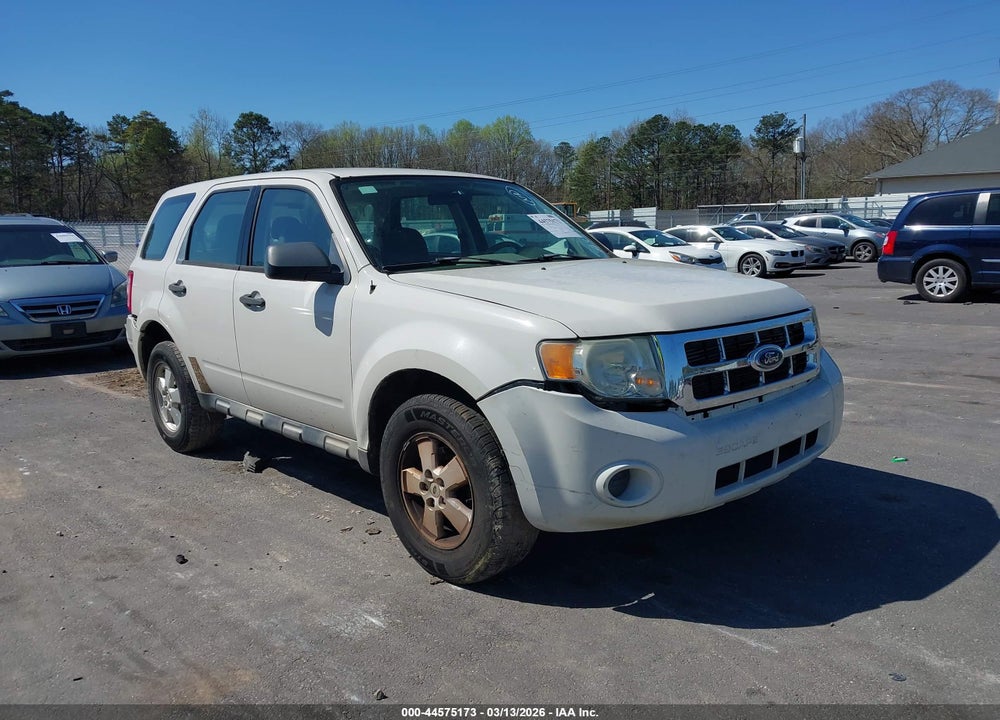 2010 FORD ESCAPE XLS VIN: 1FMCU0C79AKA41108