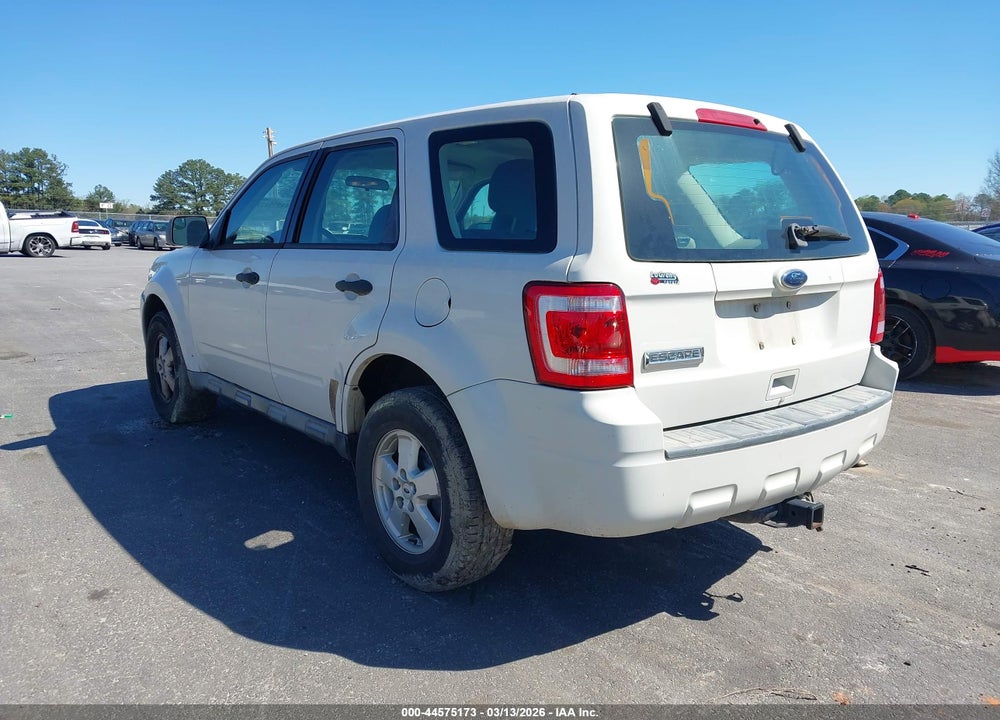 2010 FORD ESCAPE XLS VIN: 1FMCU0C79AKA41108