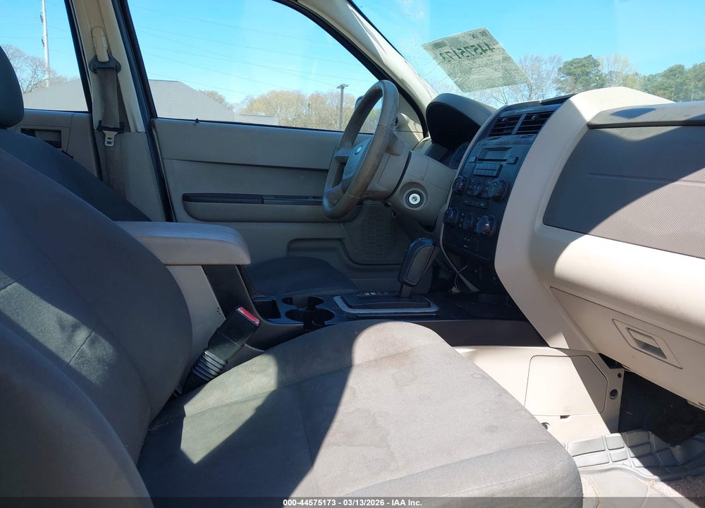 2010 FORD ESCAPE XLS VIN: 1FMCU0C79AKA41108