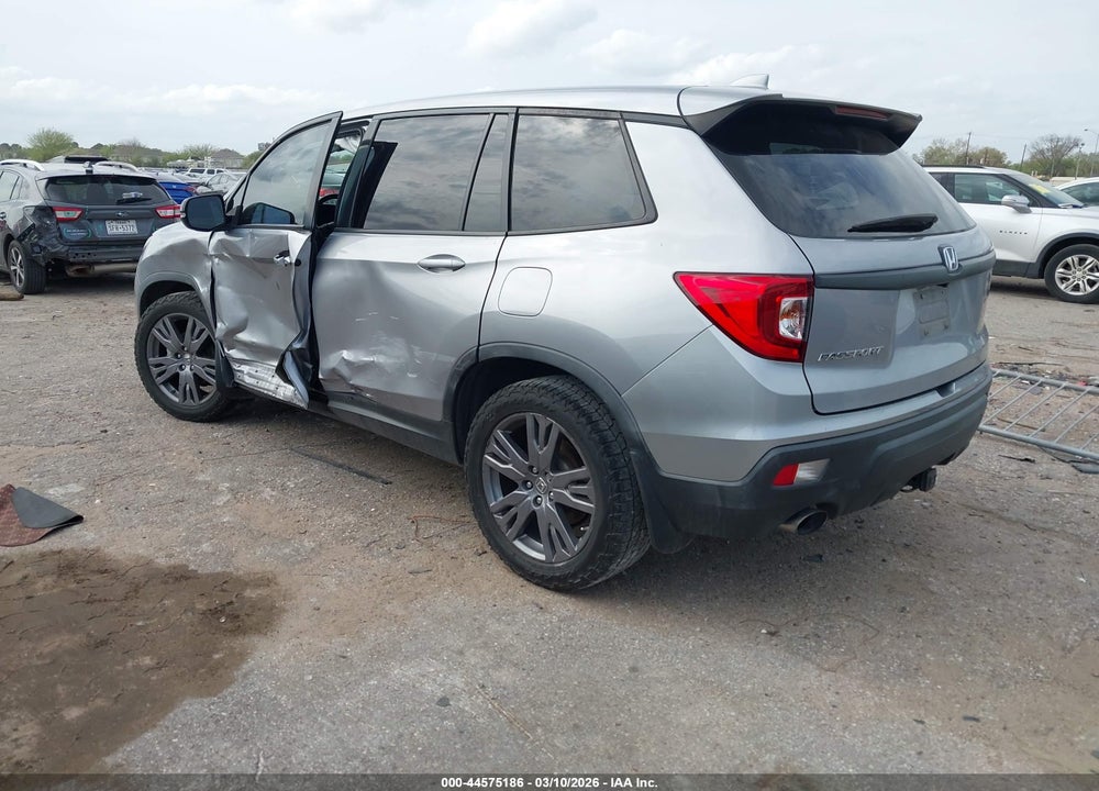 2019 HONDA PASSPORT EX-L VIN: 5FNYF7H52KB010091