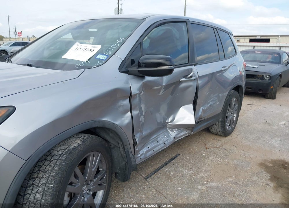 2019 HONDA PASSPORT EX-L VIN: 5FNYF7H52KB010091