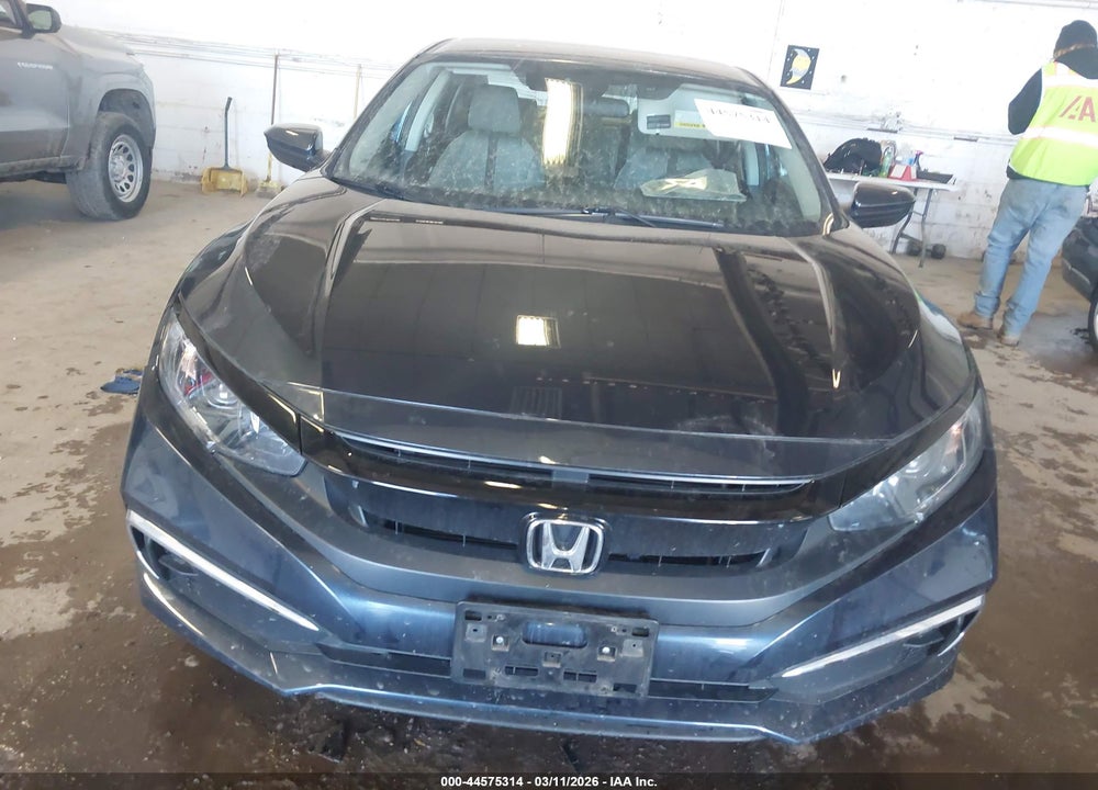 2019 HONDA CIVIC LX VIN: 2HGFC2F67KH600815