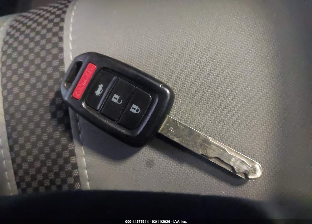2019 HONDA CIVIC LX VIN: 2HGFC2F67KH600815