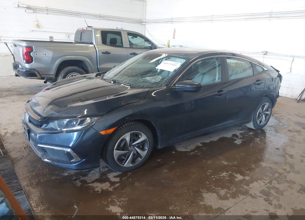 2019 HONDA CIVIC LX VIN: 2HGFC2F67KH600815