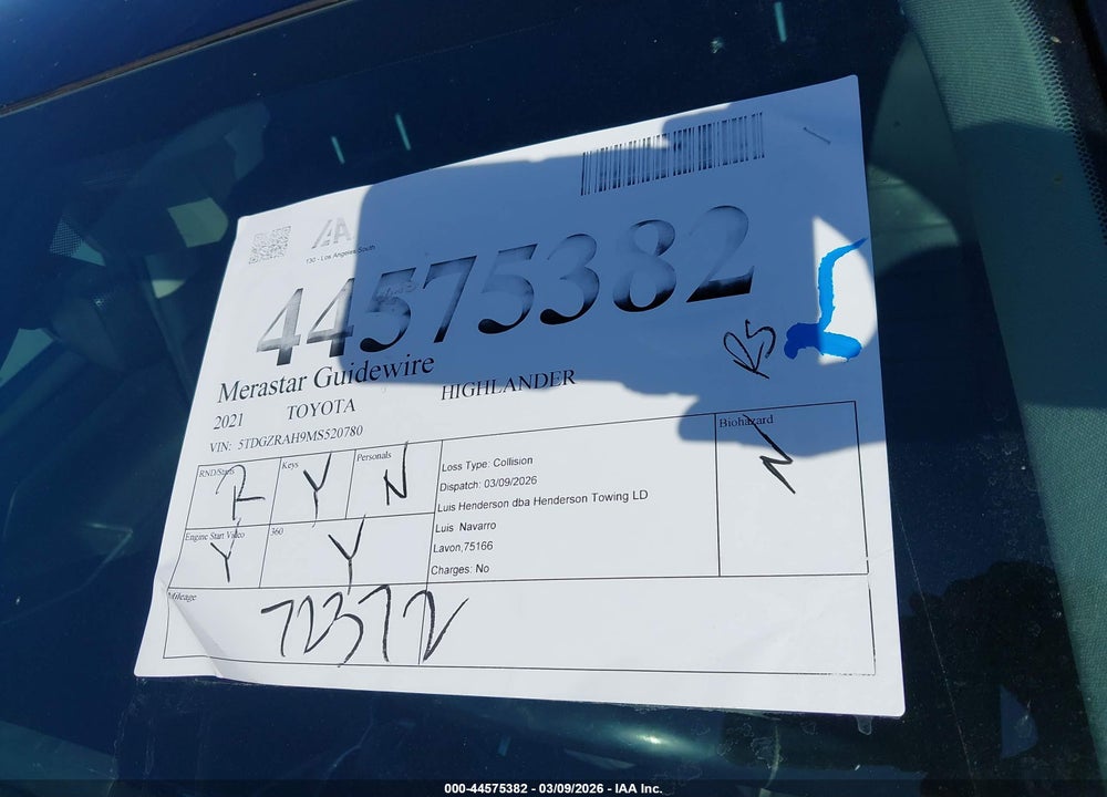 2021 TOYOTA HIGHLANDER XLE VIN: 5TDGZRAH9MS520780