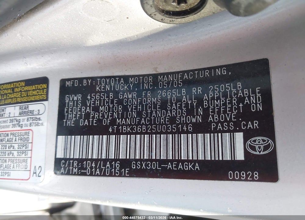2005 TOYOTA AVALON XLS VIN: 4T1BK36B25U035146