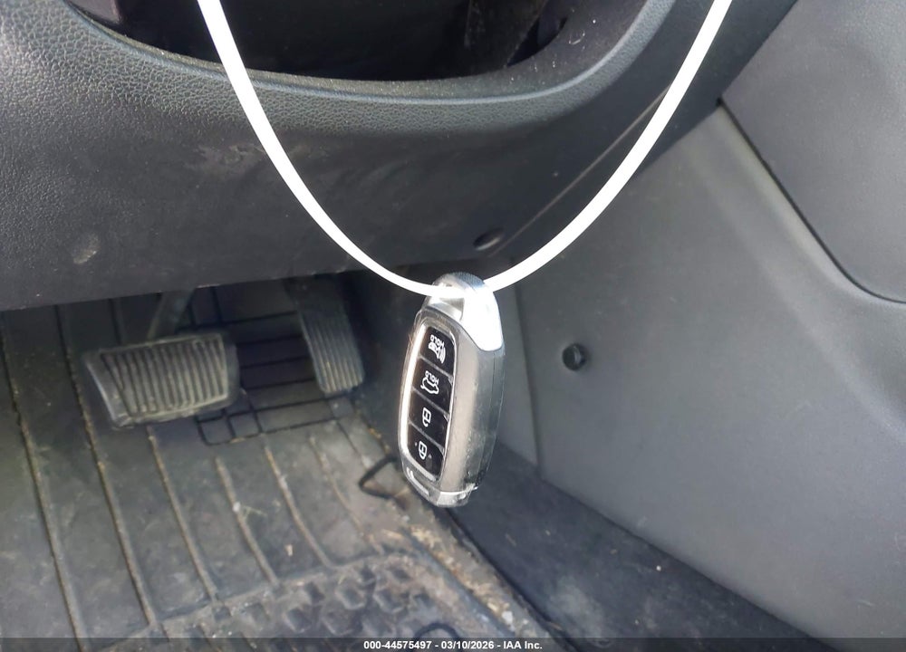 2019 HYUNDAI KONA SEL VIN: KM8K6CAA1KU325053