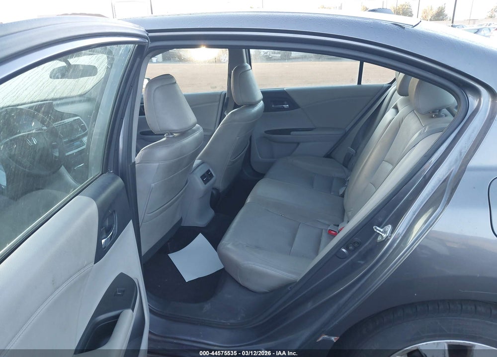 2015 HONDA ACCORD EX-L V-6 VIN: 1HGCR3F84FA016353