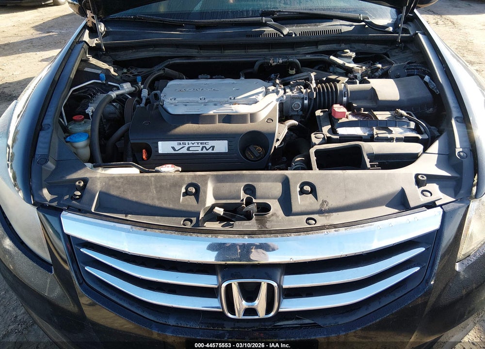 2011 HONDA ACCORD 3.5 EX-L VIN: 1HGCP3F88BA006358