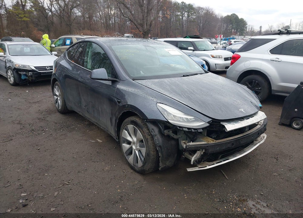 2020 TESLA MODEL Y LONG RANGE DUAL MOTOR ALL-WHEEL DRIVE VIN: 5YJYGDEE6LF015084