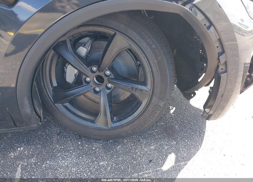 2026 TESLA MODEL Y PREMIUM REAR-WHEEL DRIVE/STANDARD REAR-WHEEL DRIVE VIN: 7SAYGDED2TF539178