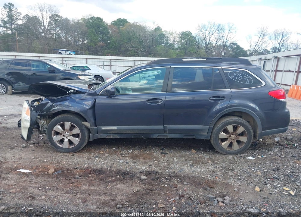 2011 SUBARU OUTBACK 2.5I LIMITED VIN: 4S4BRBKC1B3315940