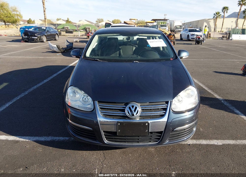 2010 VOLKSWAGEN JETTA SE VIN: 3VWRZ7AJ7AM060365