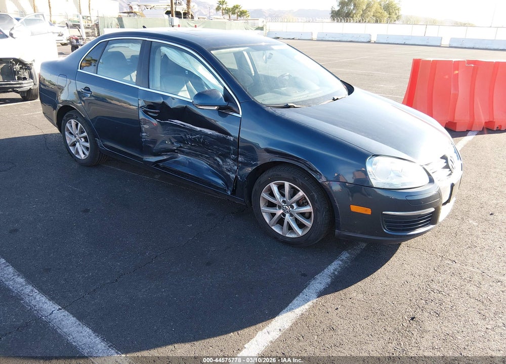 2010 VOLKSWAGEN JETTA SE VIN: 3VWRZ7AJ7AM060365