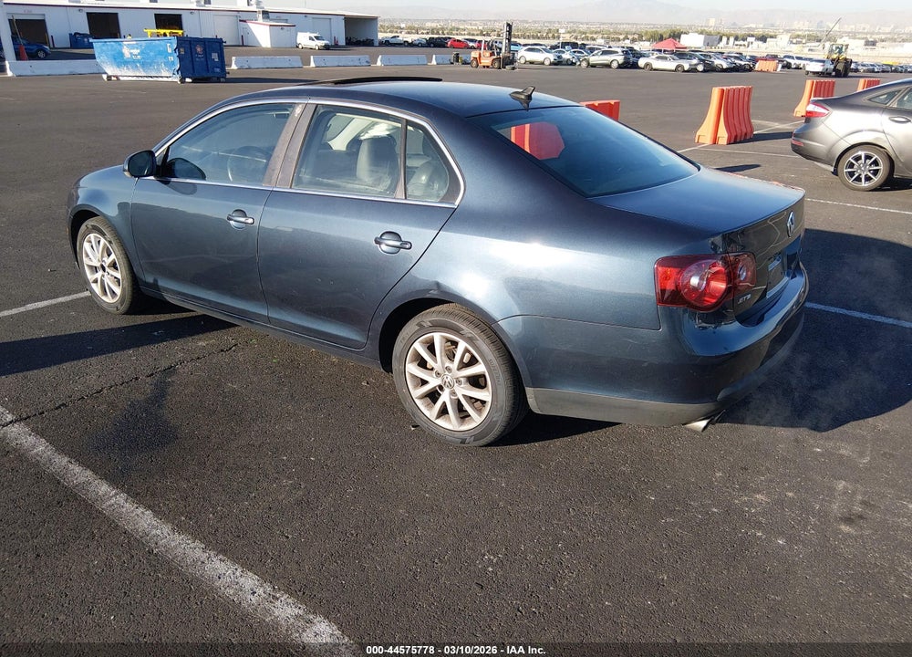 2010 VOLKSWAGEN JETTA SE VIN: 3VWRZ7AJ7AM060365