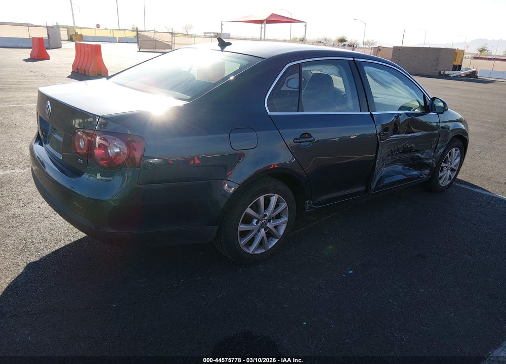 2010 VOLKSWAGEN JETTA SE VIN: 3VWRZ7AJ7AM060365