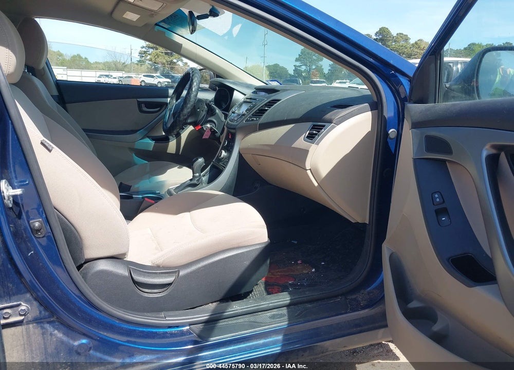 2016 HYUNDAI ELANTRA SE VIN: 5NPDH4AE9GH680893
