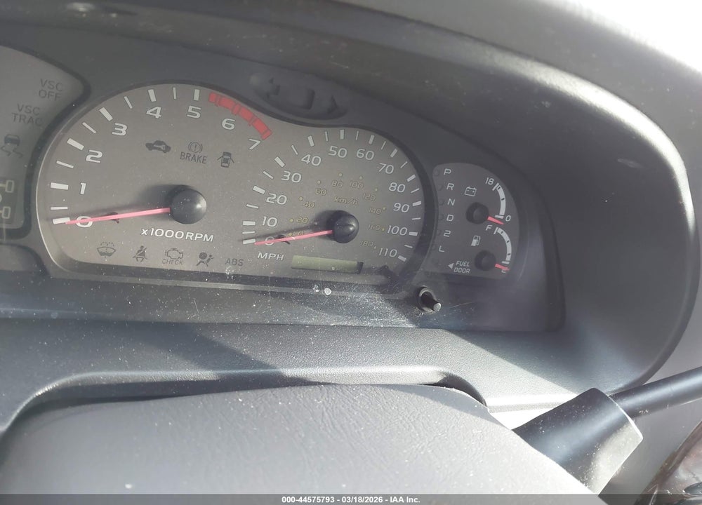 2004 TOYOTA SEQUOIA LIMITED V8 VIN: 5TDBT48A04S228152