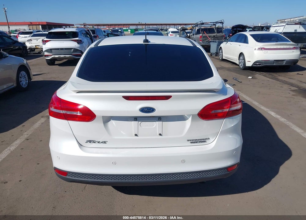 2016 FORD FOCUS TITANIUM VIN: 1FADP3J22GL274846