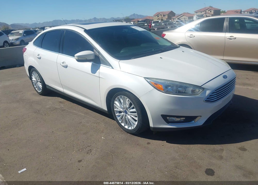 2016 FORD FOCUS TITANIUM VIN: 1FADP3J22GL274846