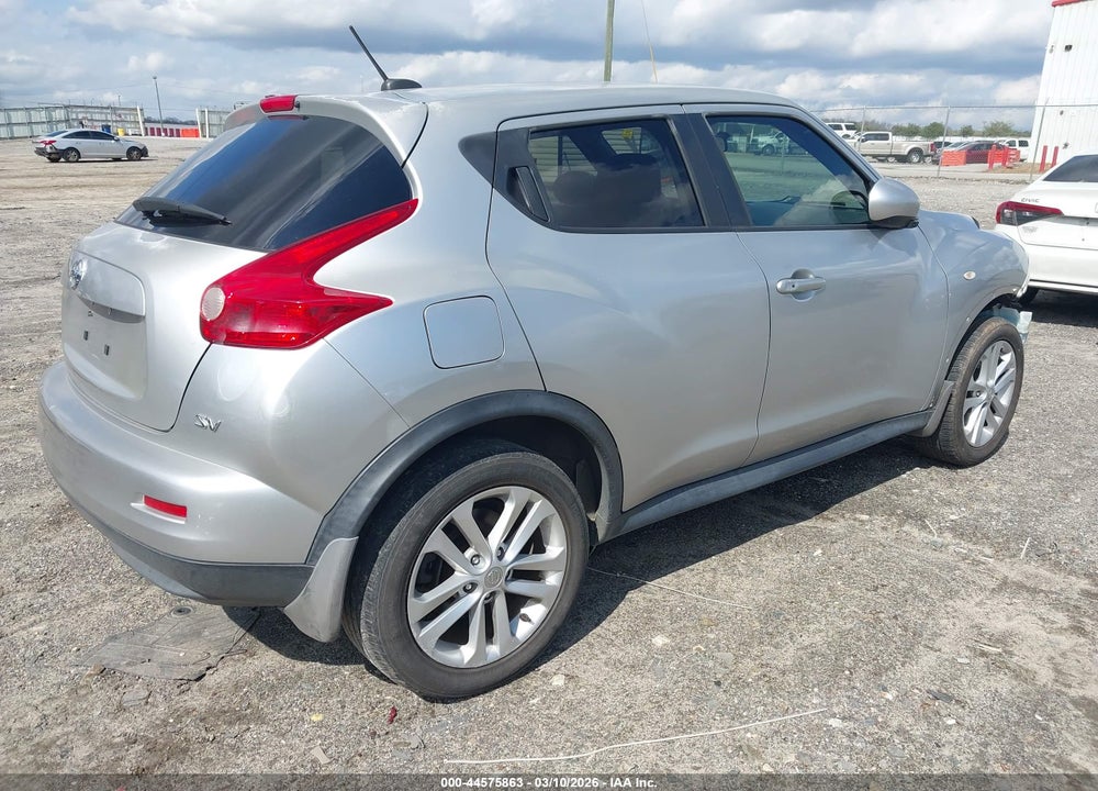 2011 NISSAN JUKE SV VIN: JN8AF5MR7BT014265
