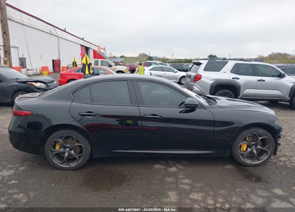 2019 ALFA ROMEO GIULIA AWD VIN: ZARFANAN1K7597996