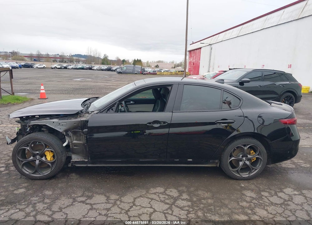 2019 ALFA ROMEO GIULIA AWD VIN: ZARFANAN1K7597996