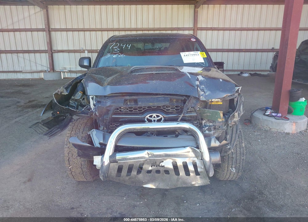 2011 TOYOTA TACOMA BASE V6 VIN: 3TMLU4EN2BM080866