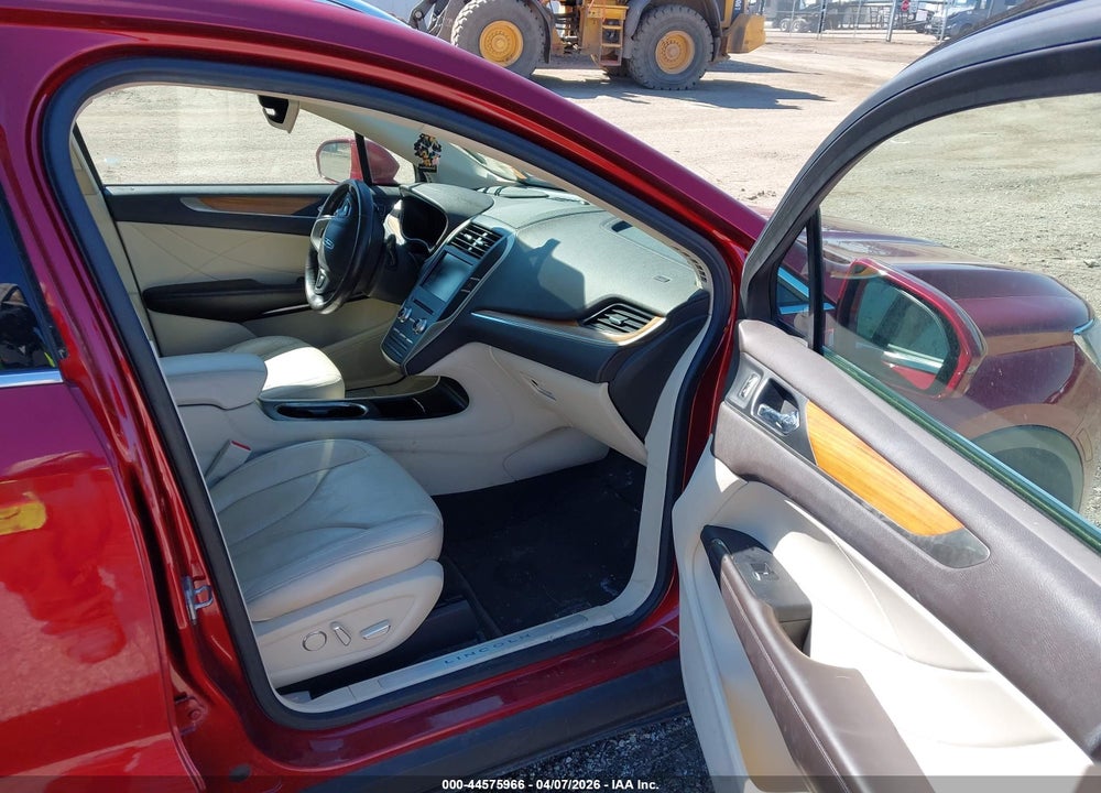 2015 LINCOLN MKC VIN: 5LMTJ2AH8FUJ33156
