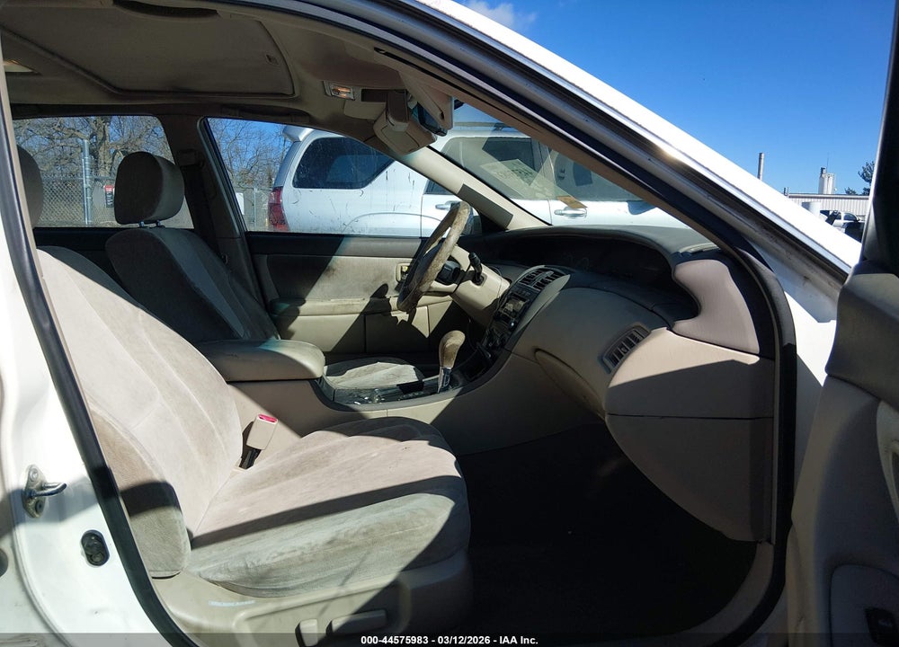 2002 TOYOTA AVALON XL VIN: 4T1BF28B52U203661