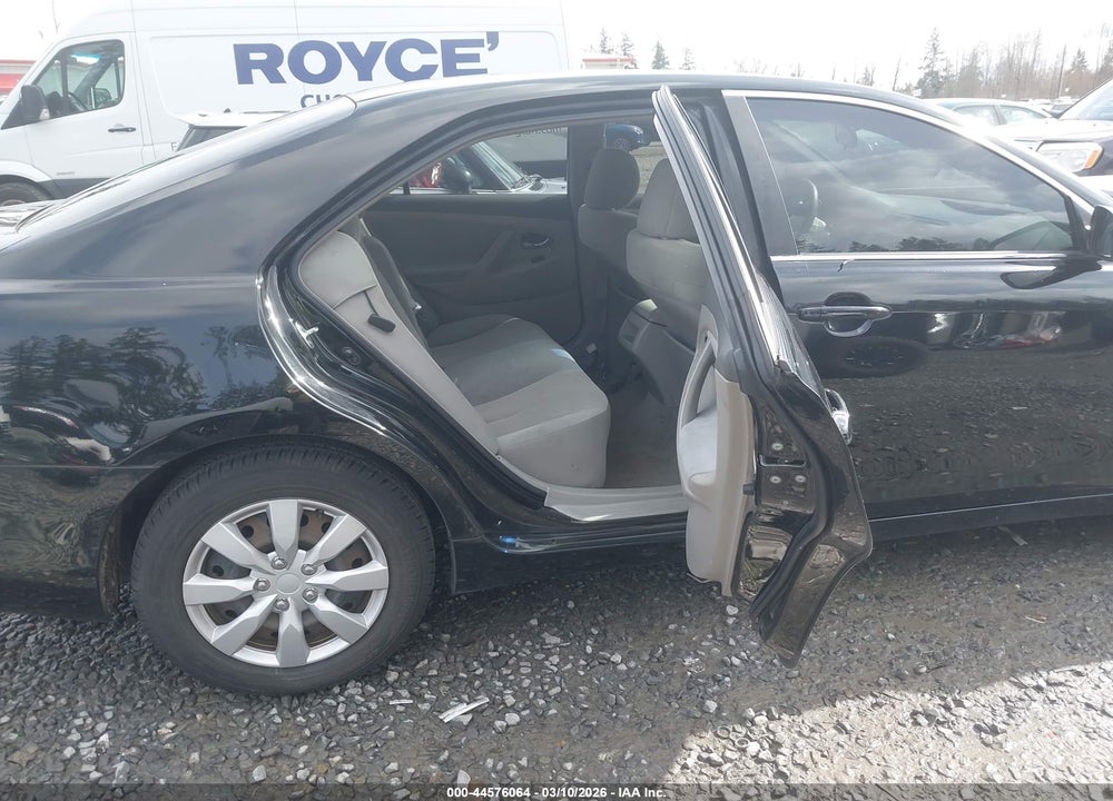2008 TOYOTA CAMRY LE VIN: 4T4BE46K58R043152