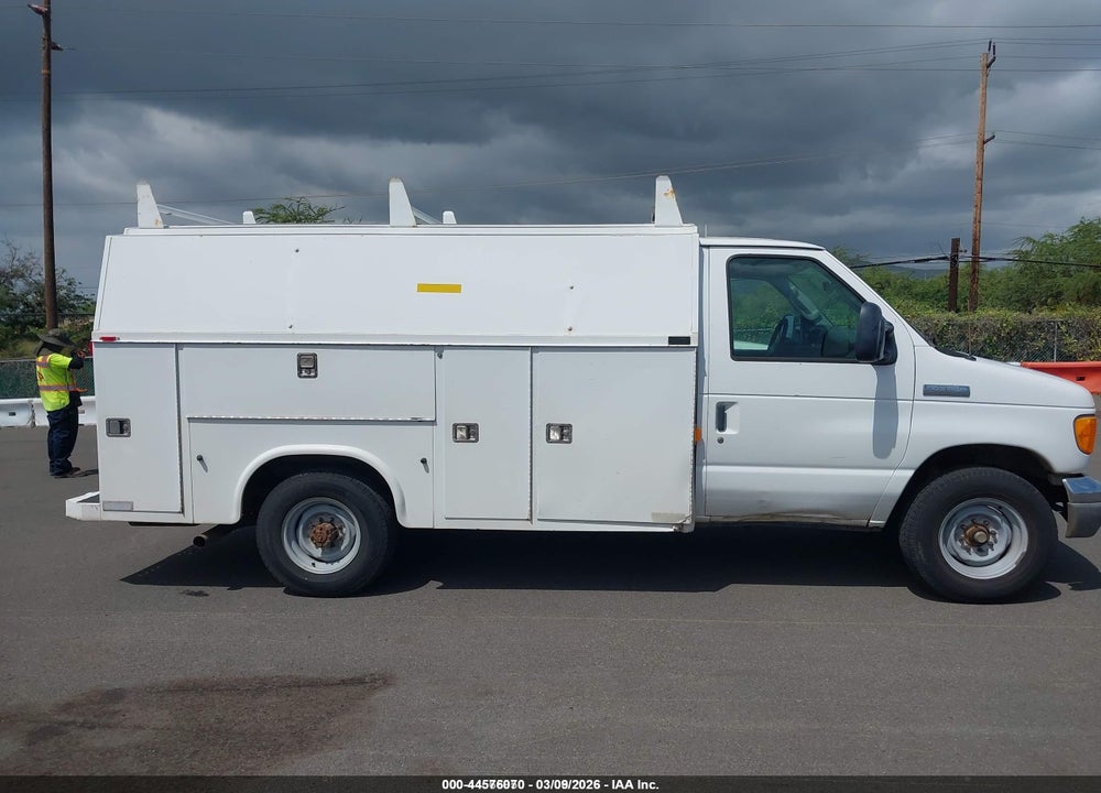 2006 FORD E-350 CUTAWAY VIN: 1FDSE35L56DA50209